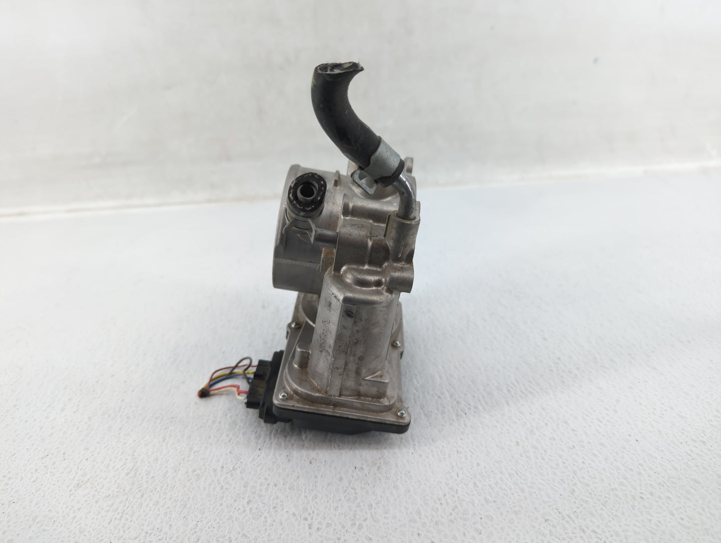 2011-2020 Hyundai Elantra Throttle Body P/N:1505290296 Fits Fits 2011 2012 2013 2014 2015 2016 2017 2018 2019 2020 2021 OEM 