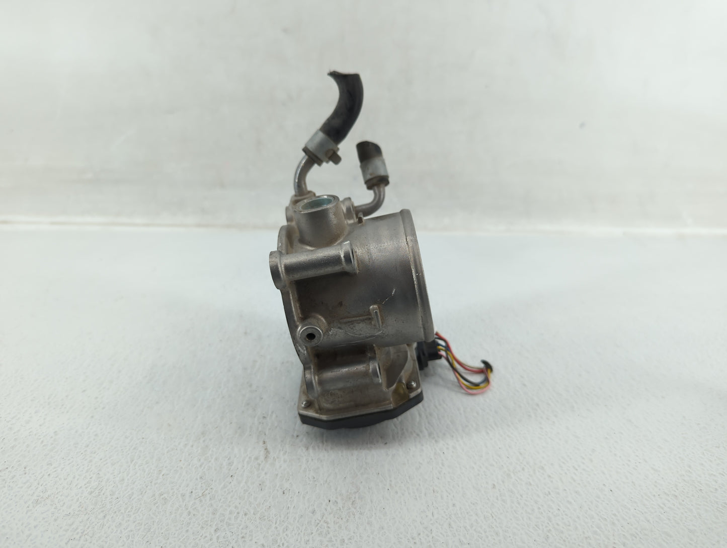 2011-2020 Hyundai Elantra Throttle Body P/N:1505290296 Fits Fits 2011 2012 2013 2014 2015 2016 2017 2018 2019 2020 2021 OEM 