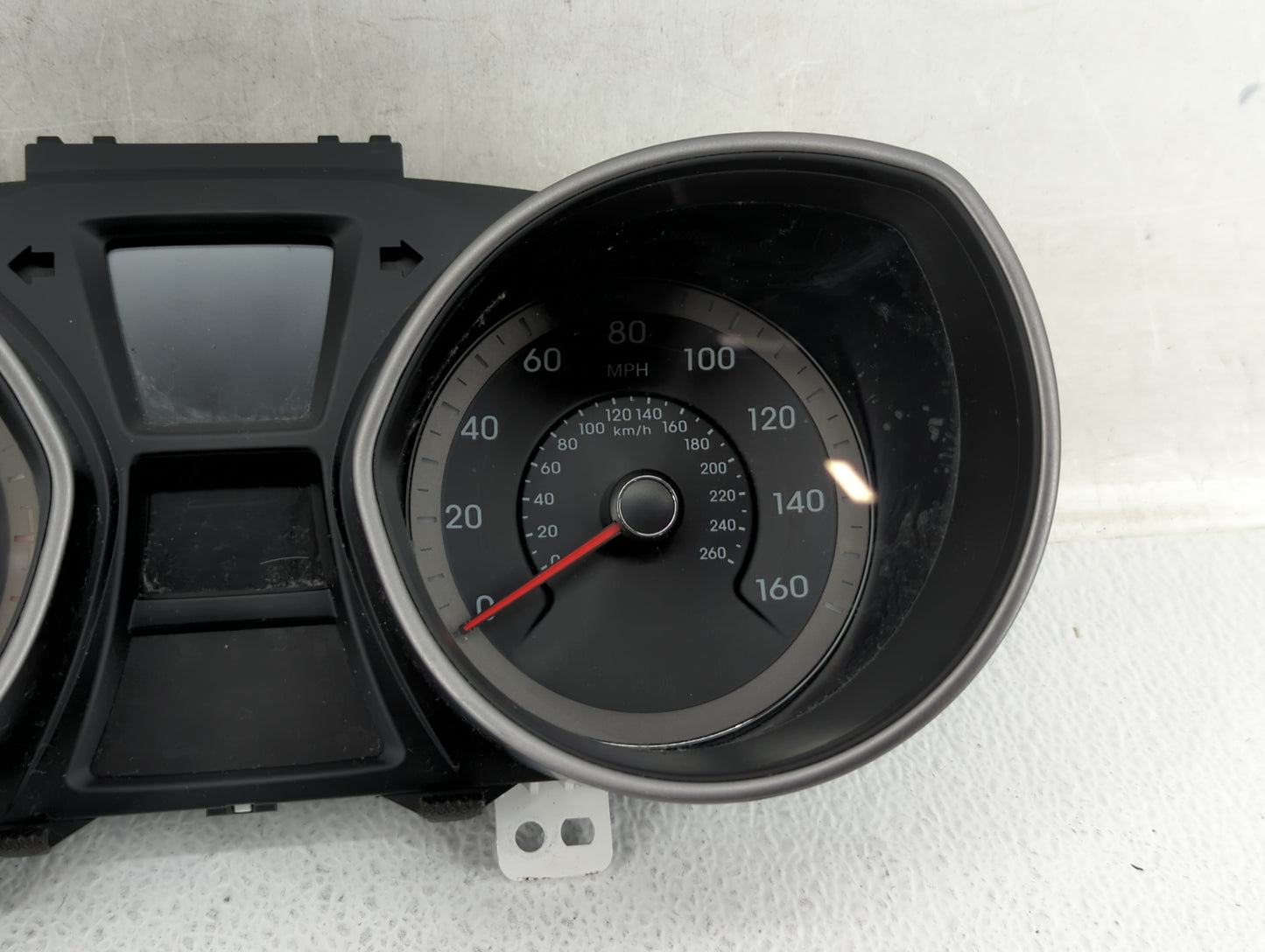2016-2017 Hyundai Elantra Instrument Cluster Speedometer Gauges P/N:94004-A5610 Fits Fits 2016 2017 OEM Used Auto Parts - Oe