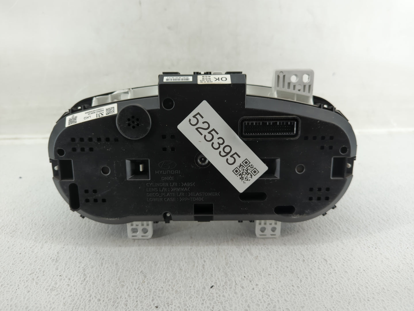 2016-2017 Hyundai Elantra Instrument Cluster Speedometer Gauges P/N:94004-A5610 Fits Fits 2016 2017 OEM Used Auto Parts - Oe