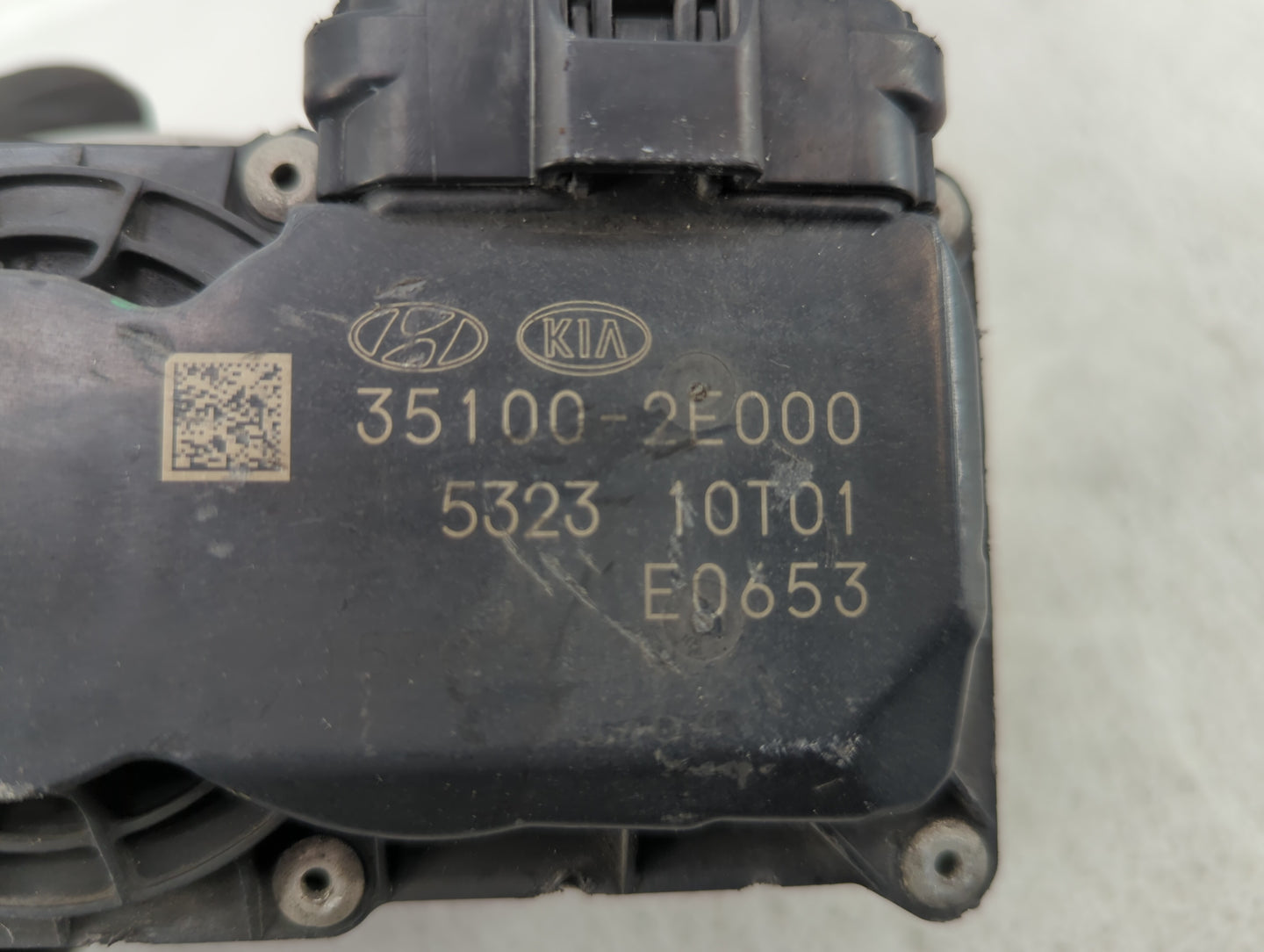2011-2020 Hyundai Elantra Throttle Body P/N:35100-2E000 Fits Fits 2011 2012 2013 2014 2015 2016 2017 2018 2019 2020 2021 OEM