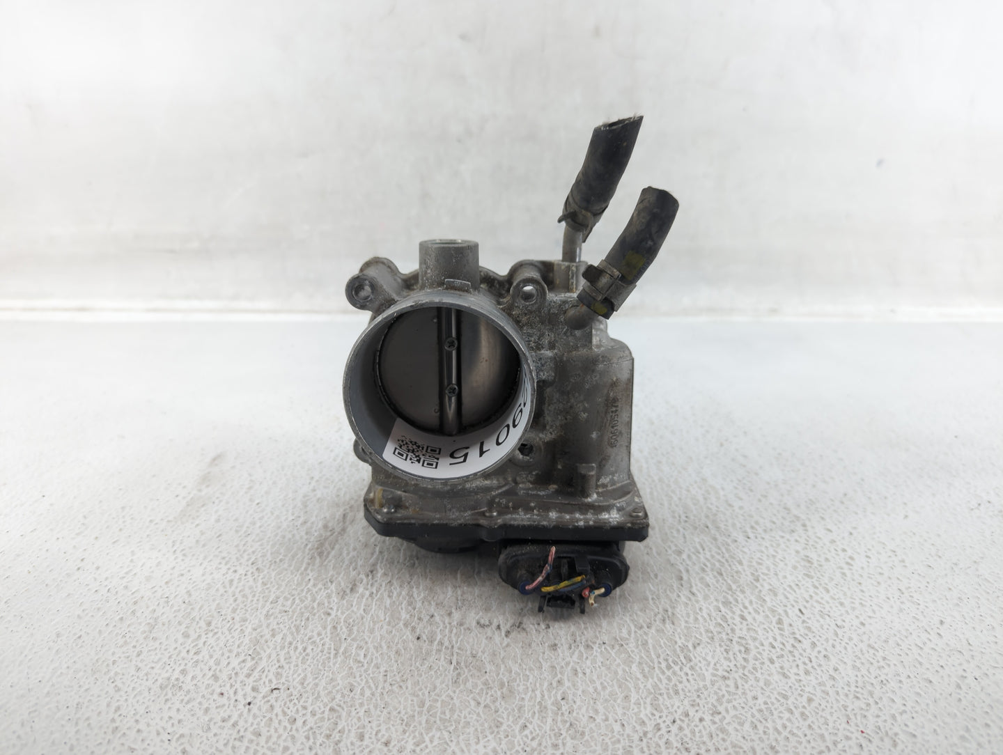 2011-2020 Hyundai Elantra Throttle Body P/N:35100-2E000 Fits Fits 2011 2012 2013 2014 2015 2016 2017 2018 2019 2020 2021 OEM