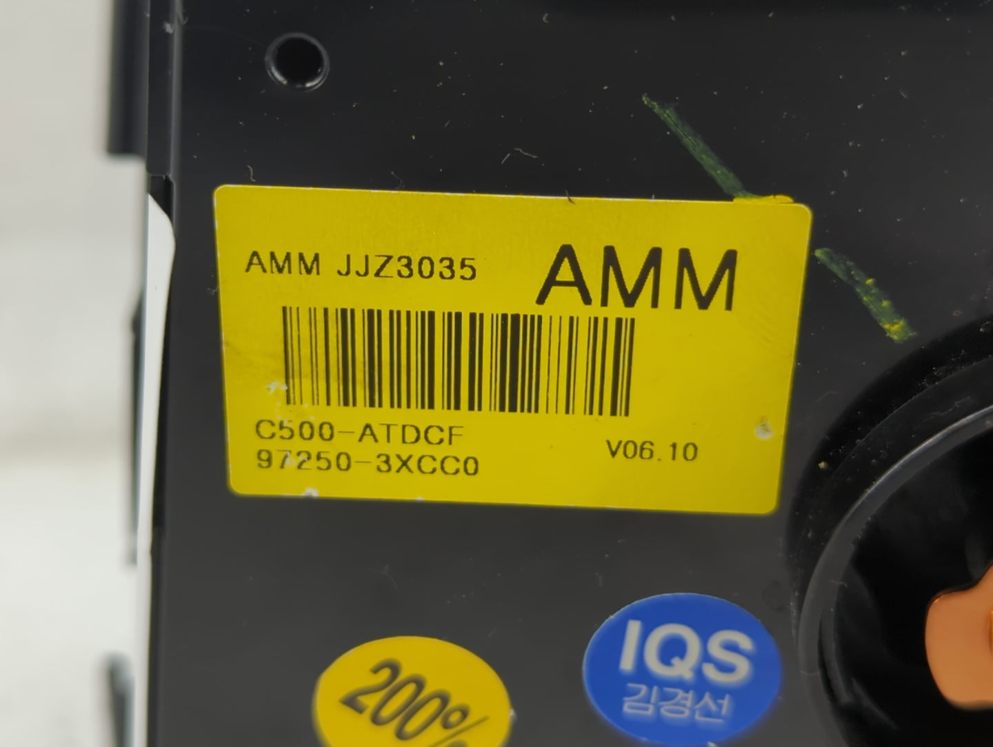 2014-2016 Hyundai Elantra Climate Control Module Temperature AC/Heater Replacement P/N:97250-3XCC0 97250-3XCD1 Fits OEM Used