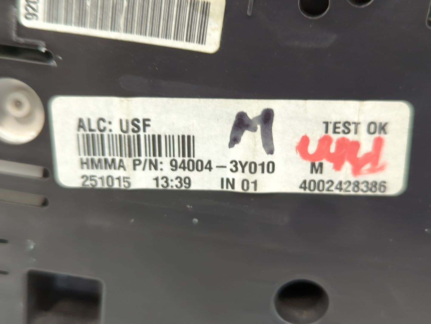 2014-2016 Hyundai Elantra Instrument Cluster Speedometer Gauges P/N:94004-3Y010 Fits Fits 2014 2015 2016 OEM Used Auto Parts