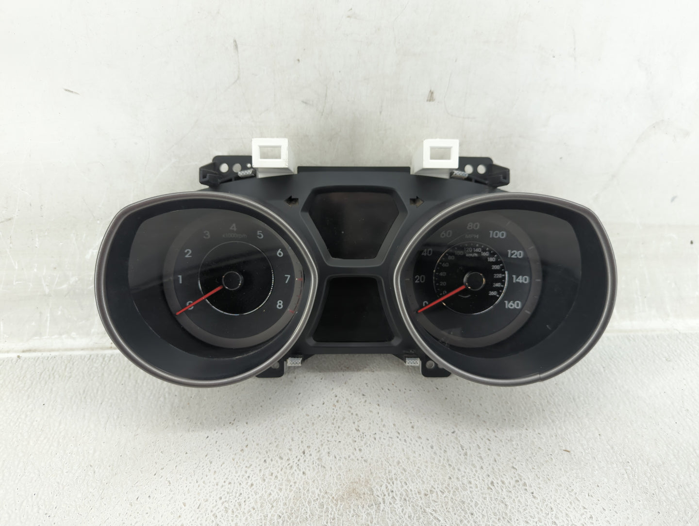 2014-2016 Hyundai Elantra Instrument Cluster Speedometer Gauges P/N:94004-3Y010 Fits Fits 2014 2015 2016 OEM Used Auto Parts