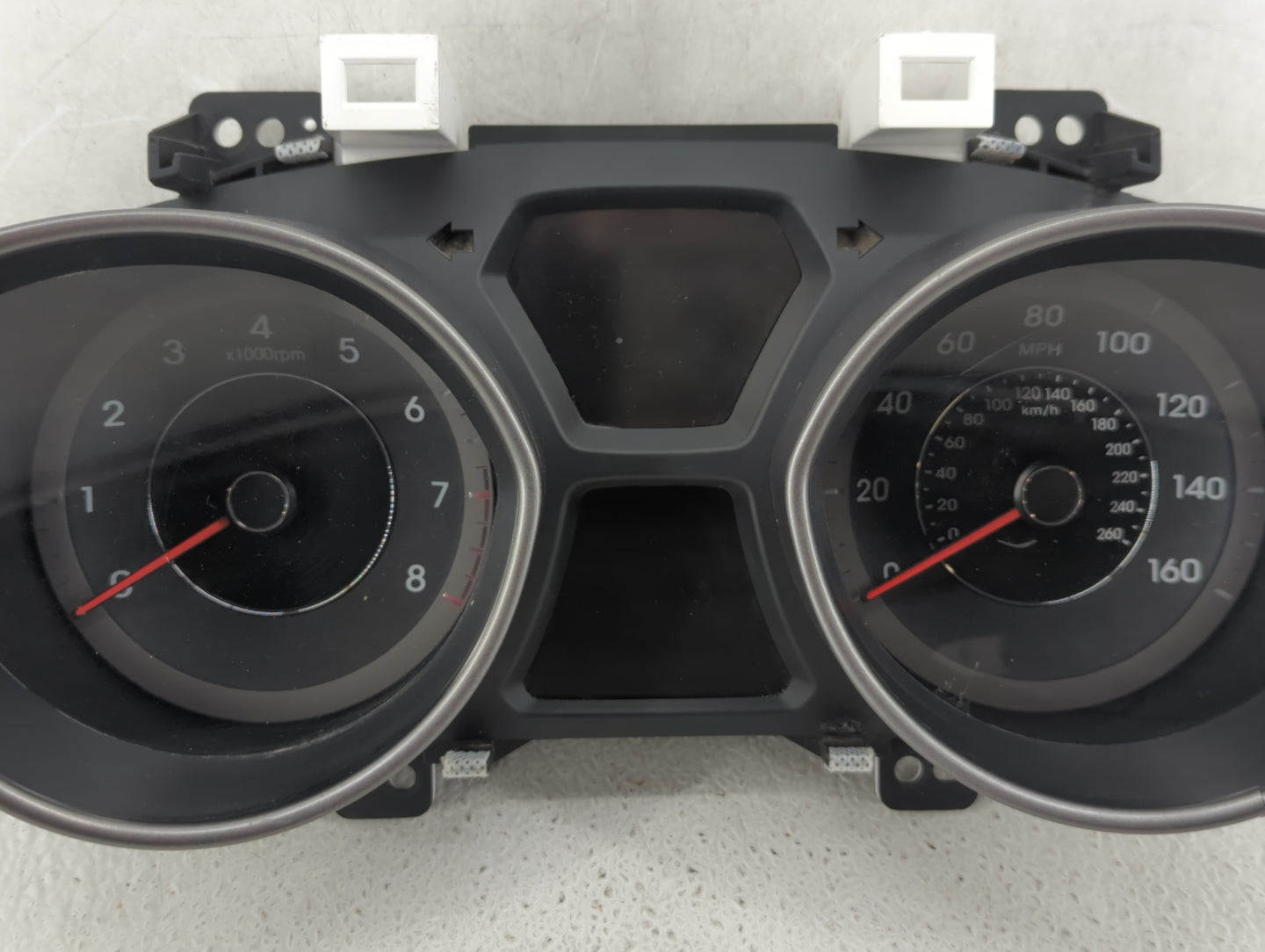 2014-2016 Hyundai Elantra Instrument Cluster Speedometer Gauges P/N:94004-3Y010 Fits Fits 2014 2015 2016 OEM Used Auto Parts