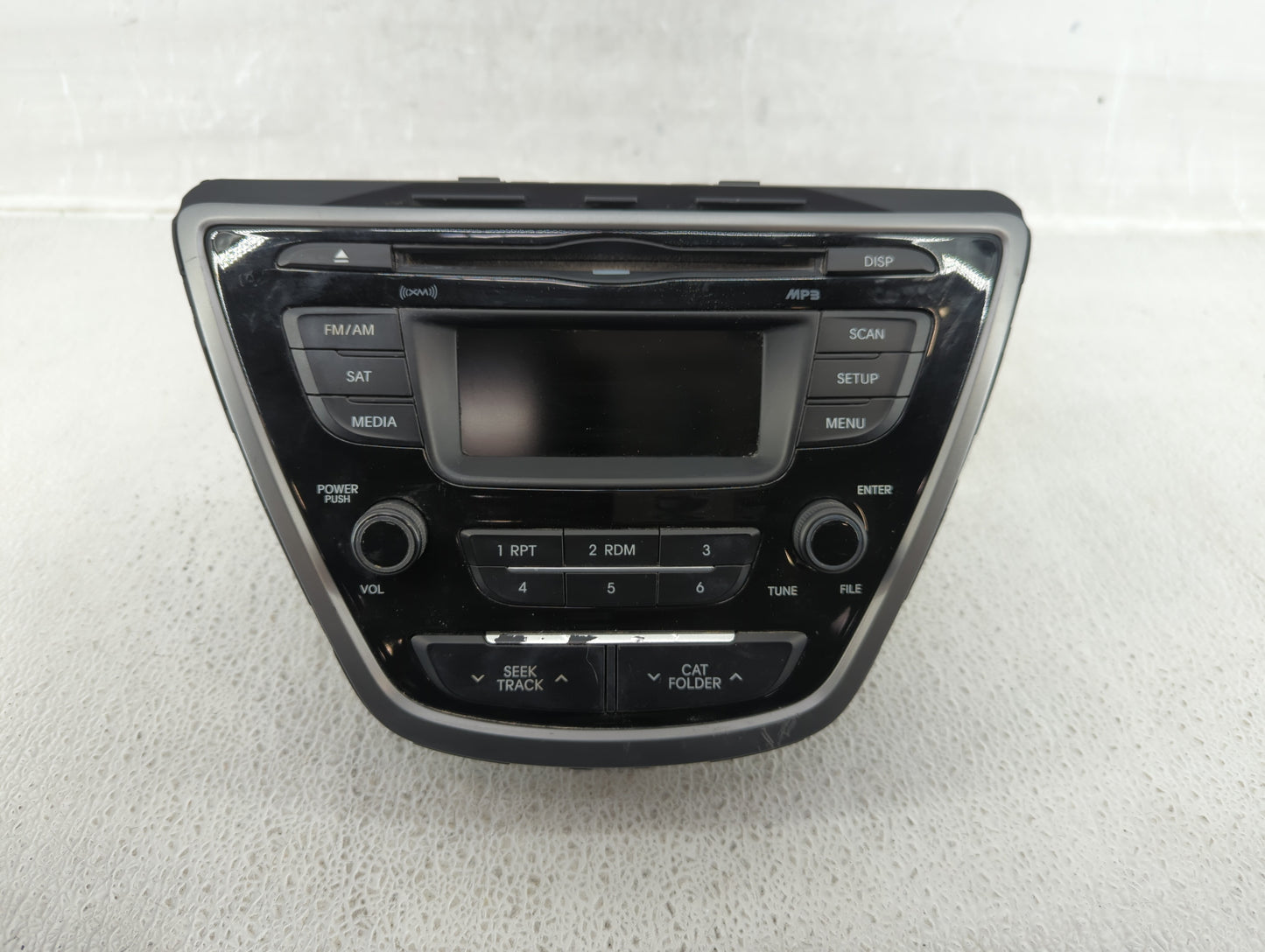 2014-2016 Hyundai Elantra Am Fm Cd Player Radio Receiver - Oemusedautoparts1.com