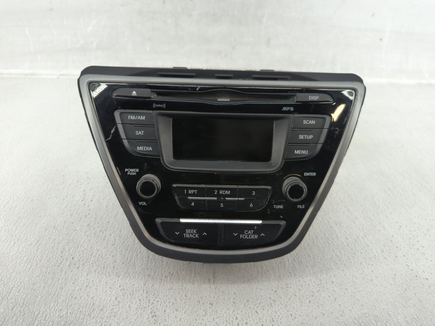 2014-2016 Hyundai Elantra Am Fm Cd Player Radio Receiver - Oemusedautoparts1.com