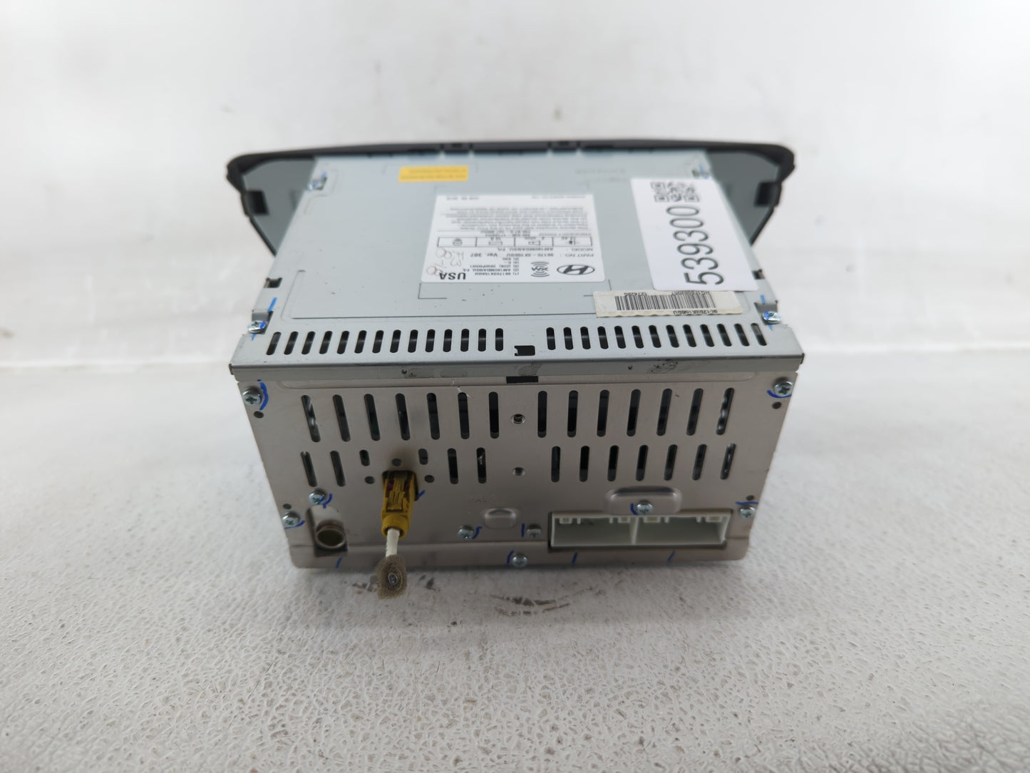 2014-2016 Hyundai Elantra Am Fm Cd Player Radio Receiver - Oemusedautoparts1.com