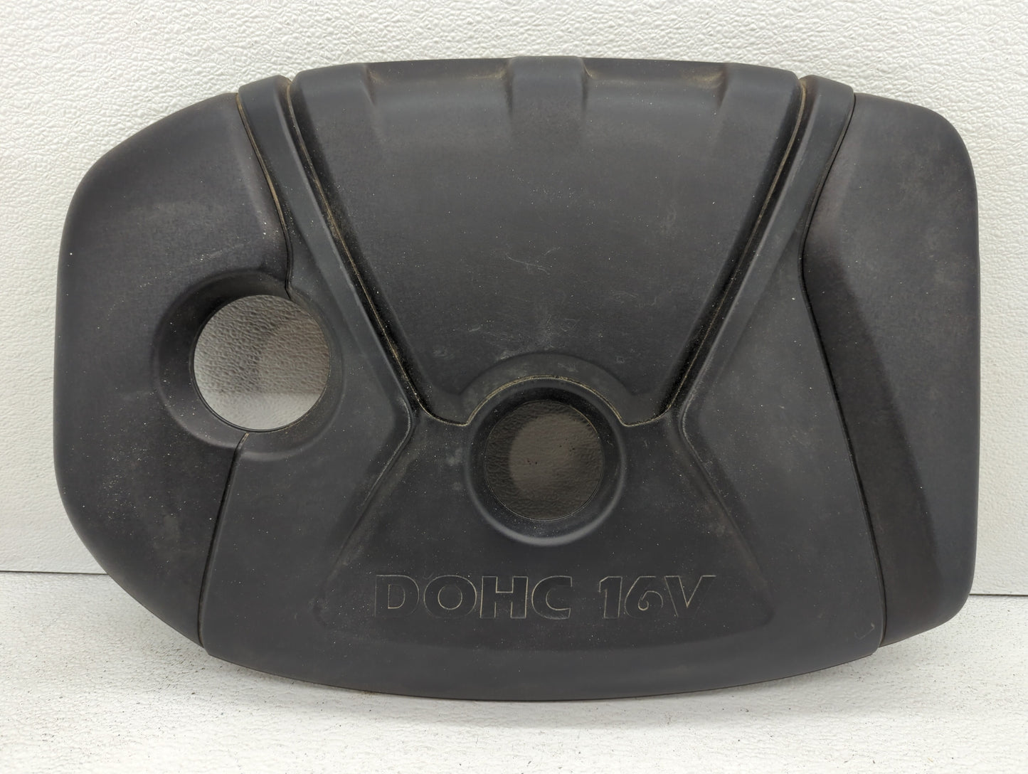 2016 Hyundai Elantra Engine Cover - Oemusedautoparts1.com