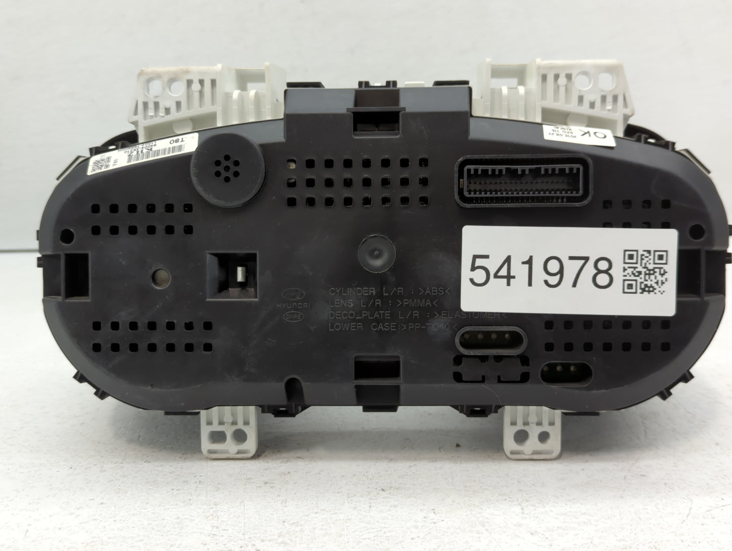 2014-2016 Hyundai Elantra Instrument Cluster Speedometer Gauges P/N:94004-3X210 Miles: Fits Fits 2014 2015 2016 OEM Used Aut