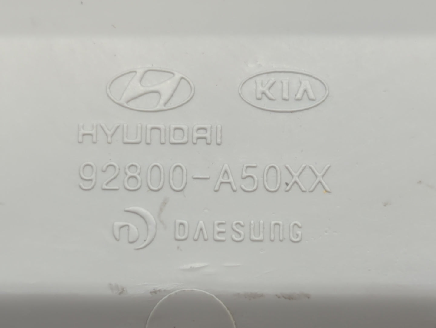 2016 Hyundai Elantra Overhead Roof Console - Oemusedautoparts1.com