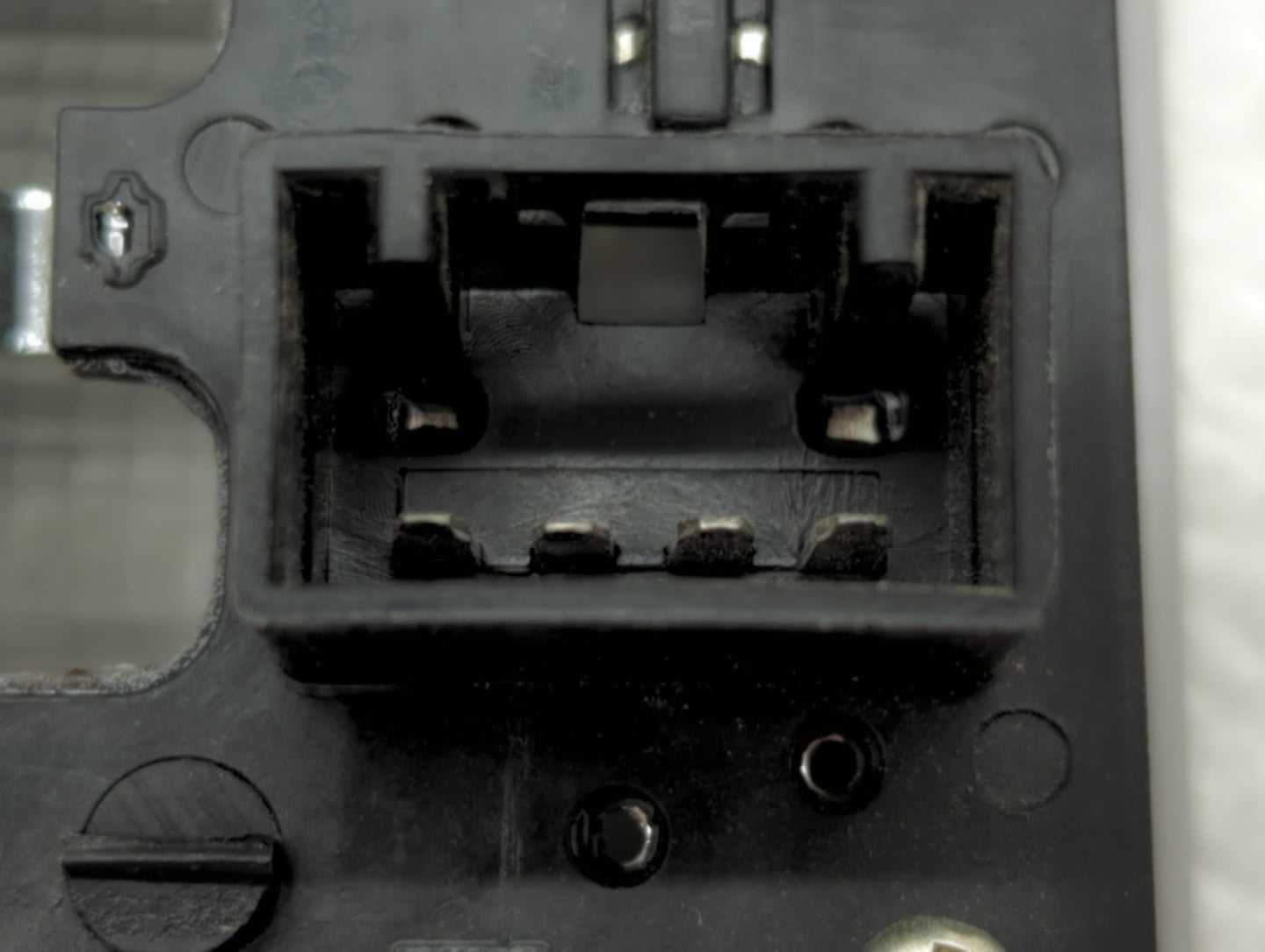 2016 Hyundai Elantra Overhead Roof Console - Oemusedautoparts1.com