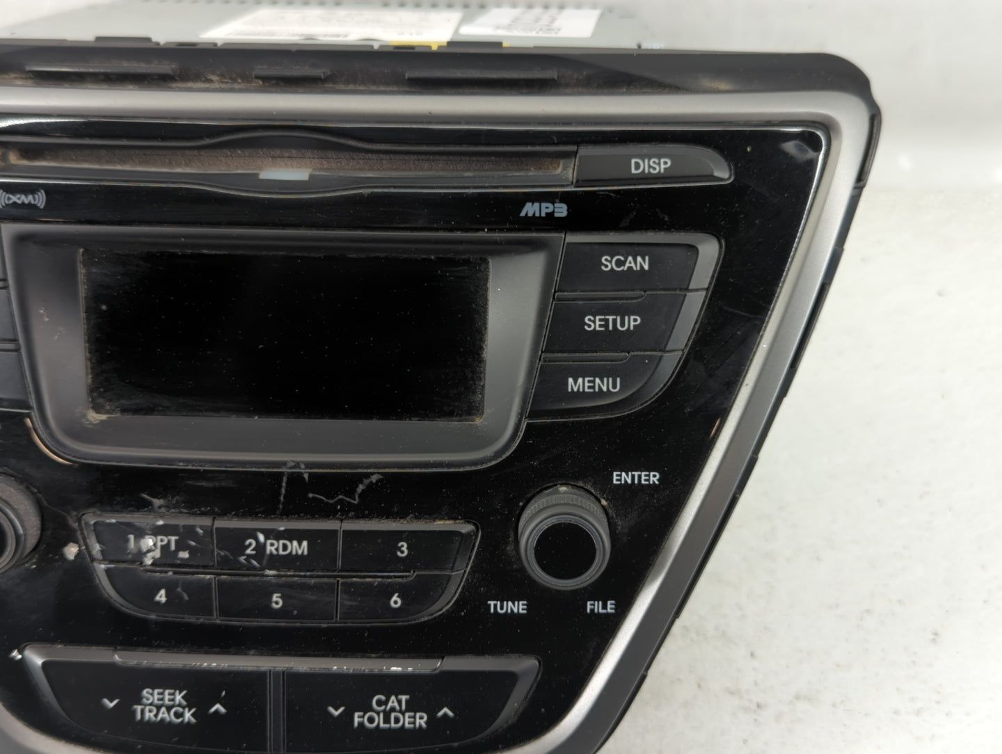 2014-2016 Hyundai Elantra Am Fm Cd Player Radio Receiver - Oemusedautoparts1.com