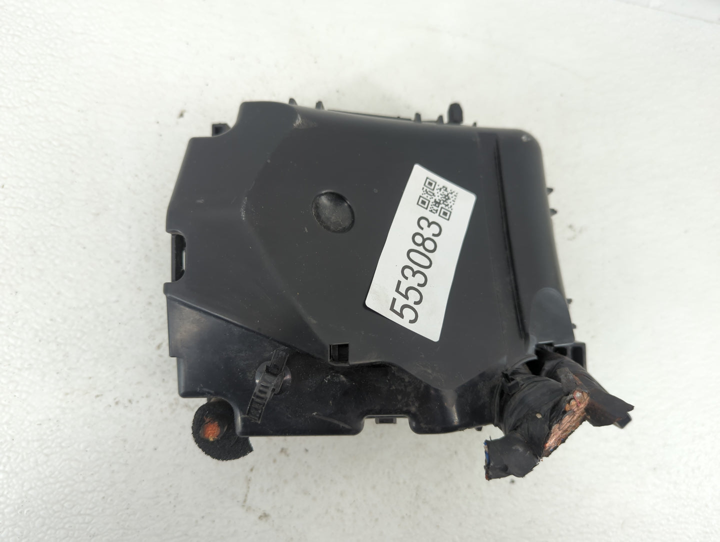 2016-2017 Hyundai Elantra Fusebox Fuse Box Panel Relay Module P/N:91248 A5240B Fits Fits 2016 2017 OEM Used Auto Parts - Oem