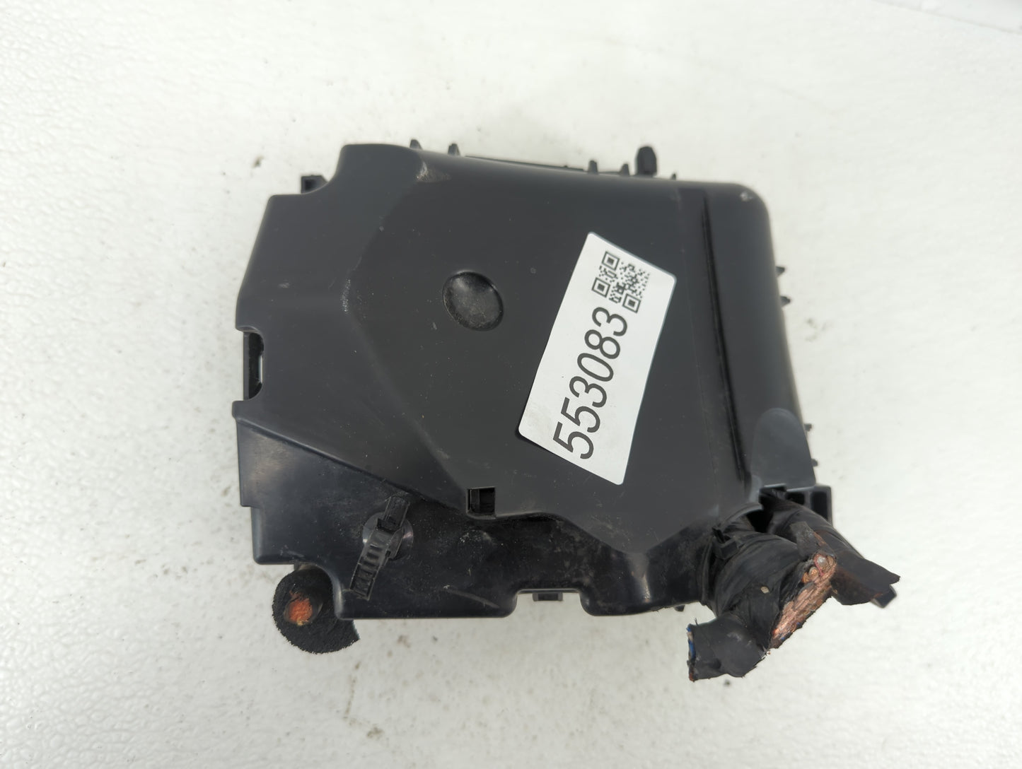 2016-2017 Hyundai Elantra Fusebox Fuse Box Panel Relay Module P/N:91248 A5240B Fits Fits 2016 2017 OEM Used Auto Parts - Oem