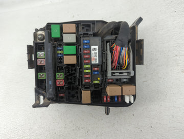 2014-2016 Hyundai Elantra Fusebox Fuse Box Panel Relay Module P/N:91265-3X080 91950-3X510, 91951-3X100 Fits Fits 2014 2015 2016 OEM Used Auto Parts