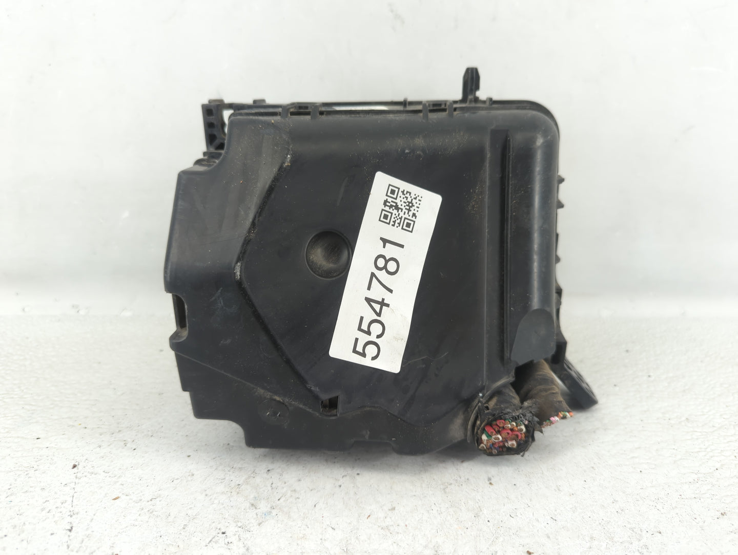 2014-2016 Hyundai Elantra Fusebox Fuse Box Panel Relay Module P/N:91265-3X080 91950-3X510, 91951-3X100 Fits Fits 2014 2015 2