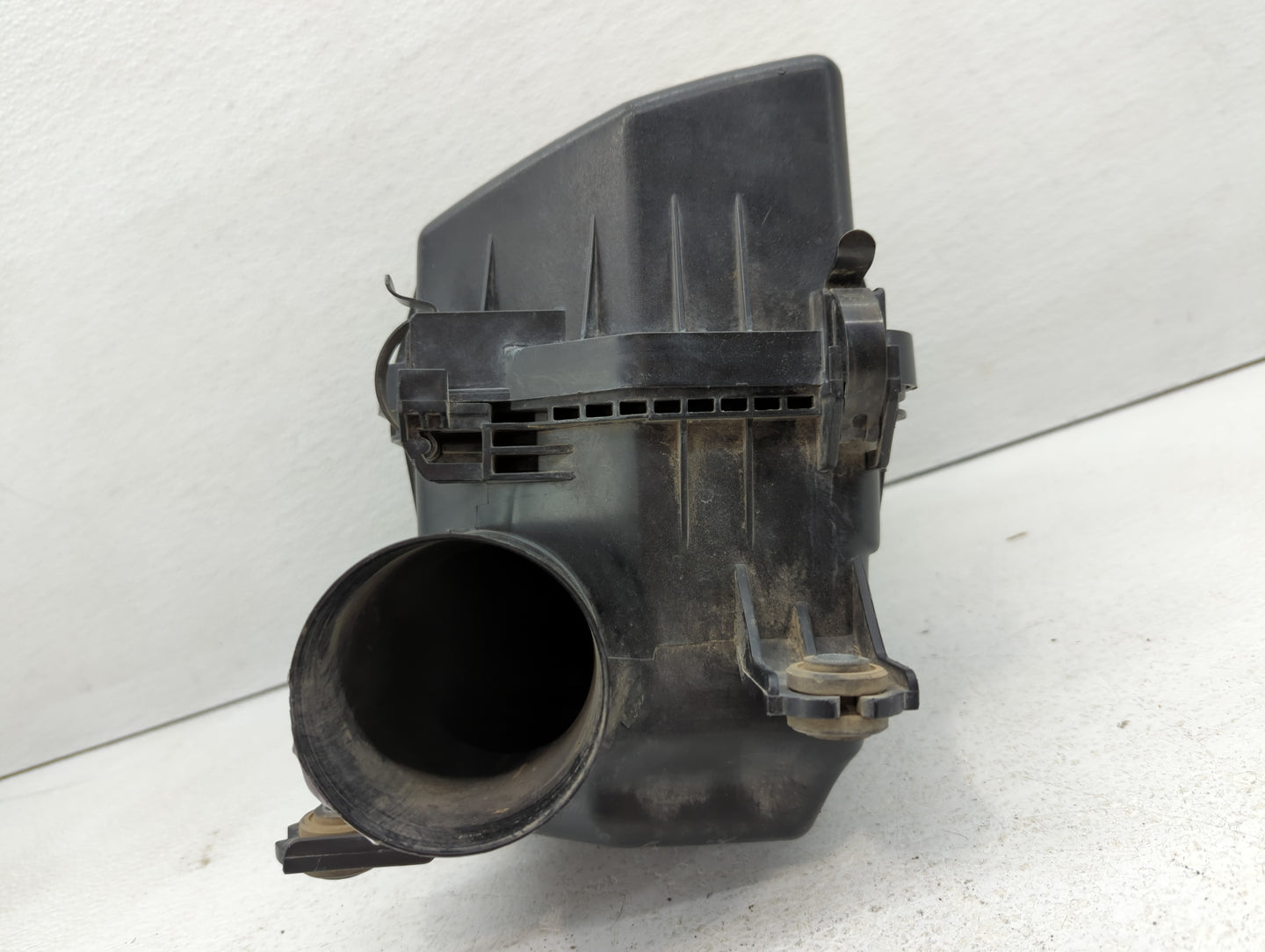 2011-2016 Hyundai Elantra Air Cleaner Intake-duct Hose Tube - Oemusedautoparts1.com