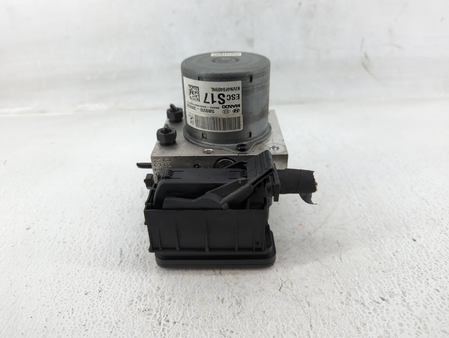 2014-2016 Hyundai Elantra ABS Pump Control Module Replacement P/N:58920-3X630 Fits Fits 2014 2015 2016 OEM Used Auto Parts -