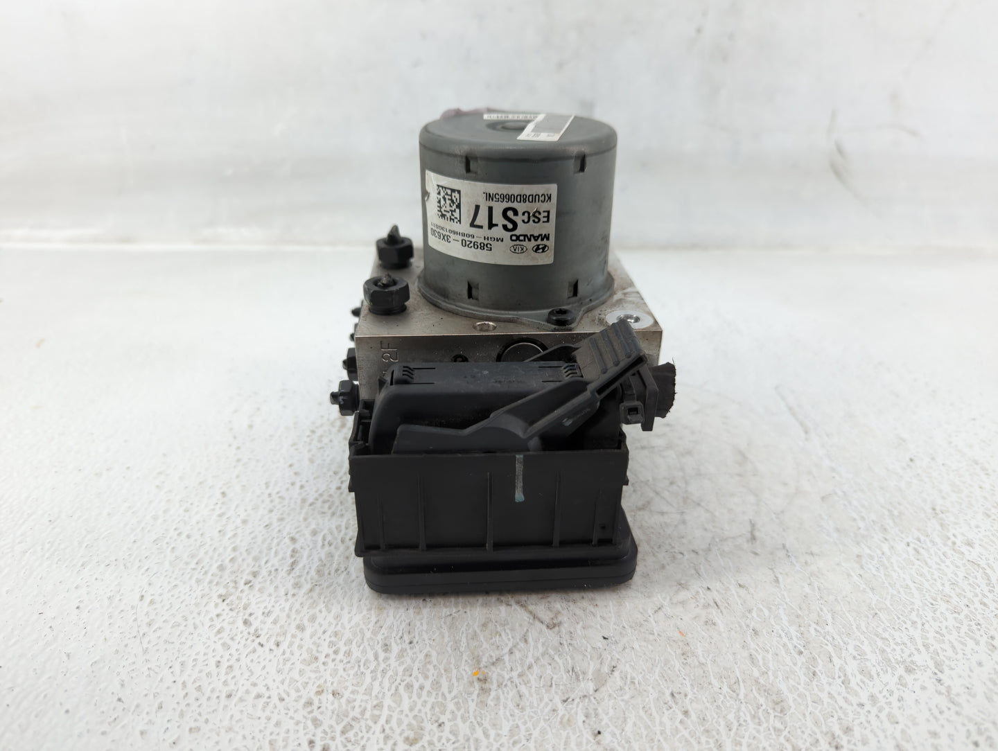 2014-2016 Hyundai Elantra ABS Pump Control Module Replacement P/N:58920-3X630 Fits Fits 2014 2015 2016 OEM Used Auto Parts -