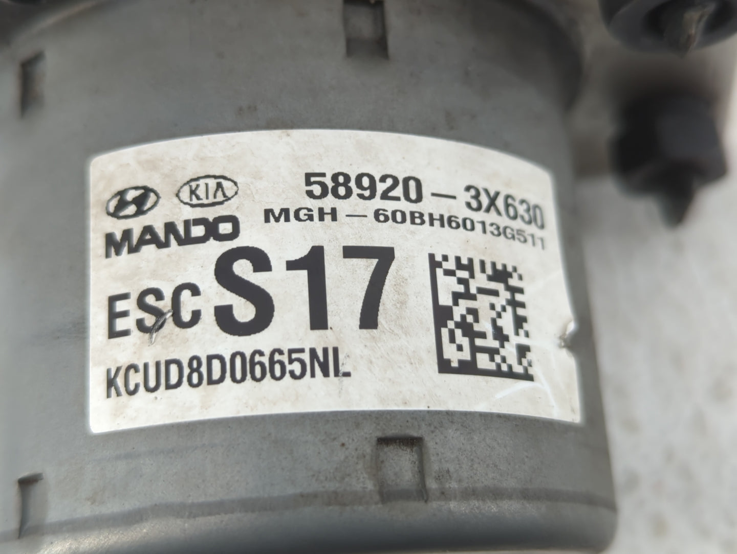 2014-2016 Hyundai Elantra ABS Pump Control Module Replacement P/N:58920-3X630 Fits Fits 2014 2015 2016 OEM Used Auto Parts -