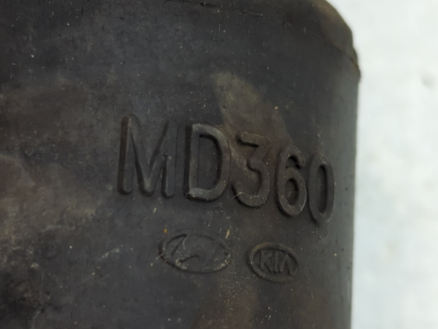 2011-2016 Hyundai Elantra Axle Shaft Front Driver Cv C/v - Oemusedautoparts1.com