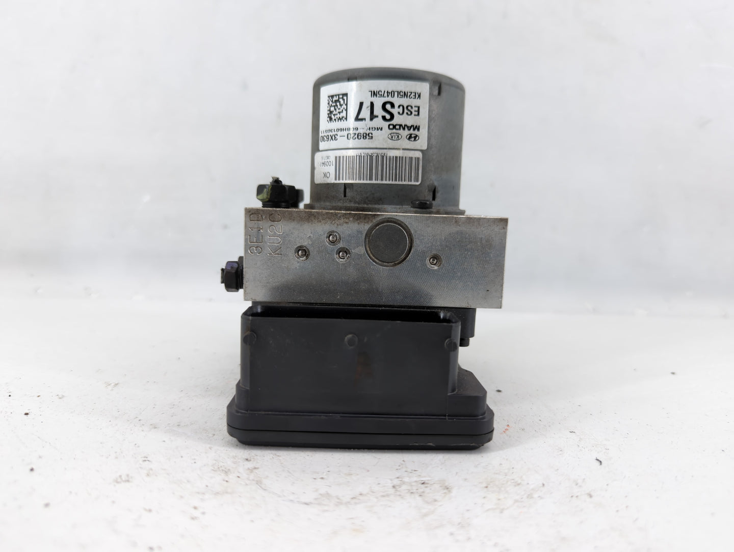 2014-2016 Hyundai Elantra ABS Pump Control Module Replacement P/N:58920-3X630 Fits Fits 2014 2015 2016 OEM Used Auto Parts -