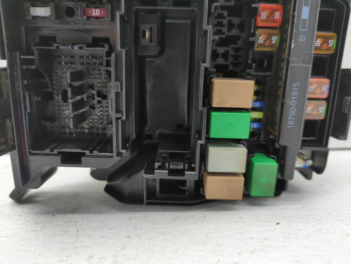 2014-2016 Hyundai Elantra Fusebox Fuse Box Panel Relay Module Fits Fits 2014 2015 2016 OEM Used Auto Parts - Oemusedautopart