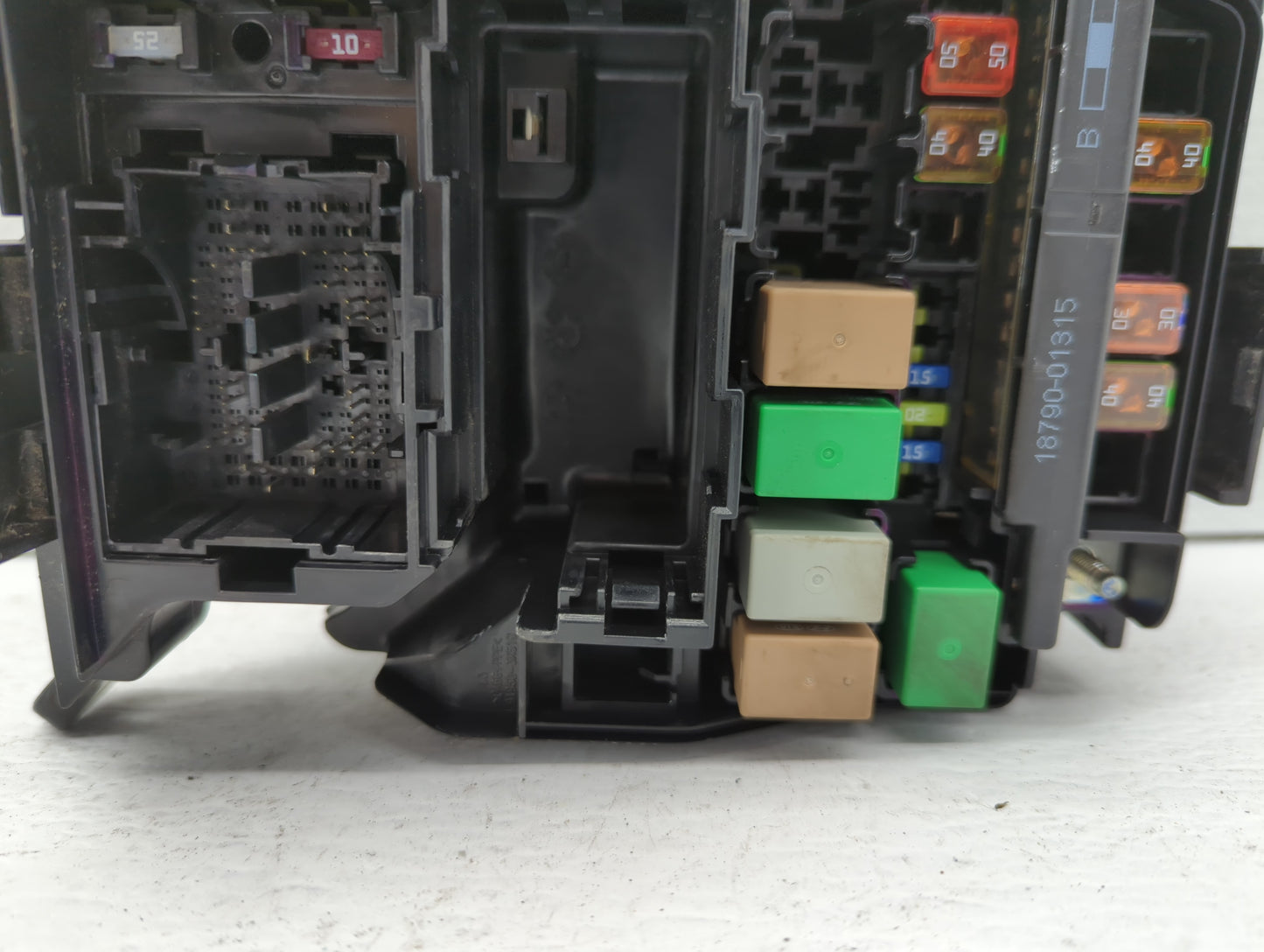 2014-2016 Hyundai Elantra Fusebox Fuse Box Panel Relay Module Fits Fits 2014 2015 2016 OEM Used Auto Parts - Oemusedautopart