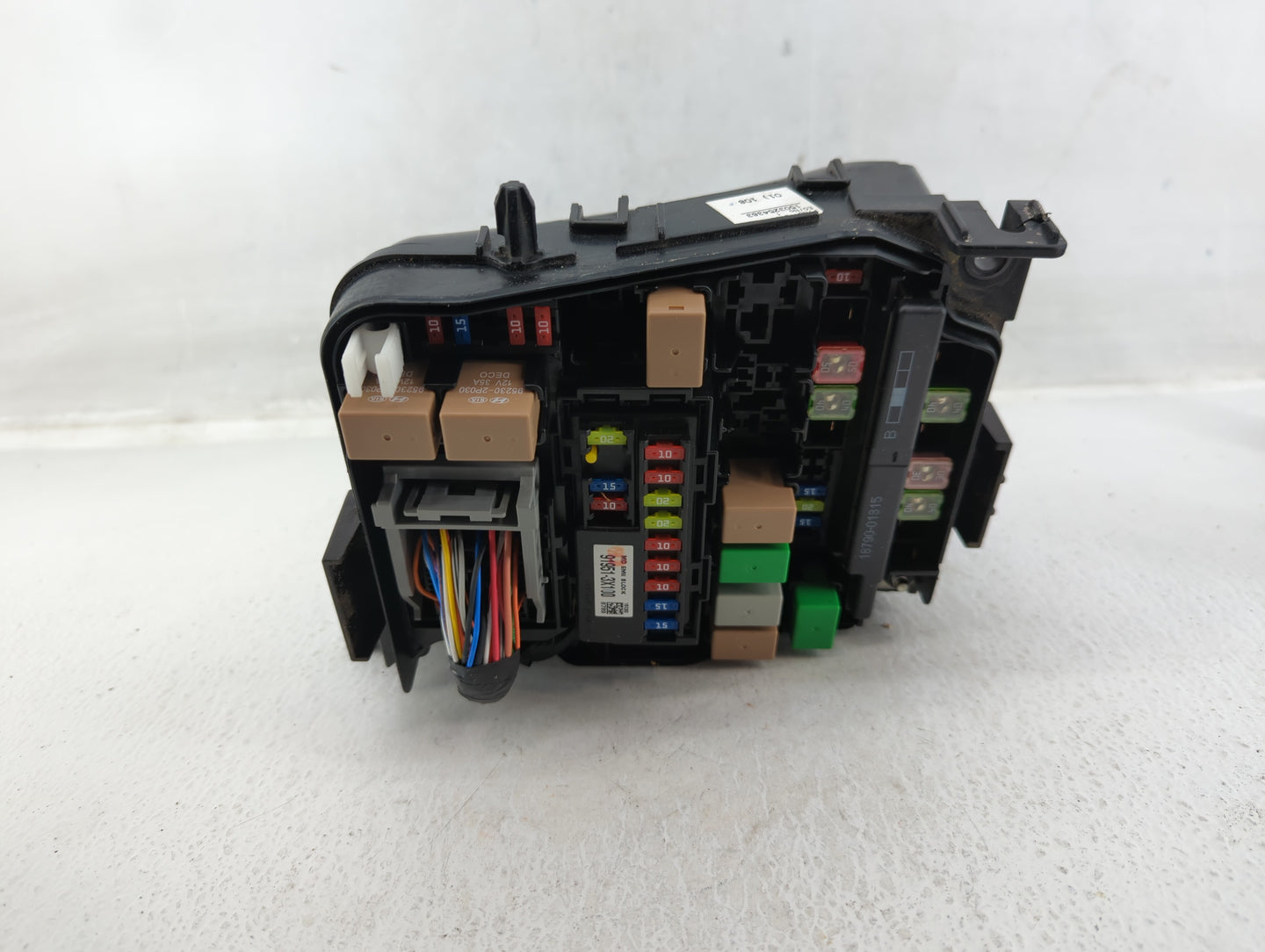 2014-2016 Hyundai Elantra Fusebox Fuse Box Panel Relay Module P/N:919513X100 Fits Fits 2014 2015 2016 OEM Used Auto Parts - 