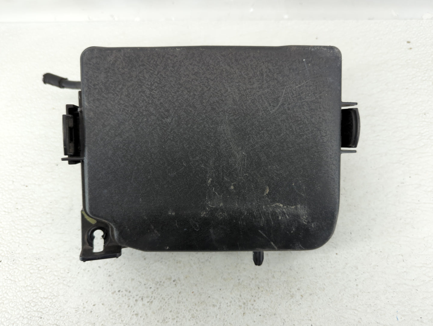 2014-2016 Hyundai Elantra Fusebox Fuse Box Panel Relay Module P/N:91951-3X100 Fits Fits 2014 2015 2016 OEM Used Auto Parts -