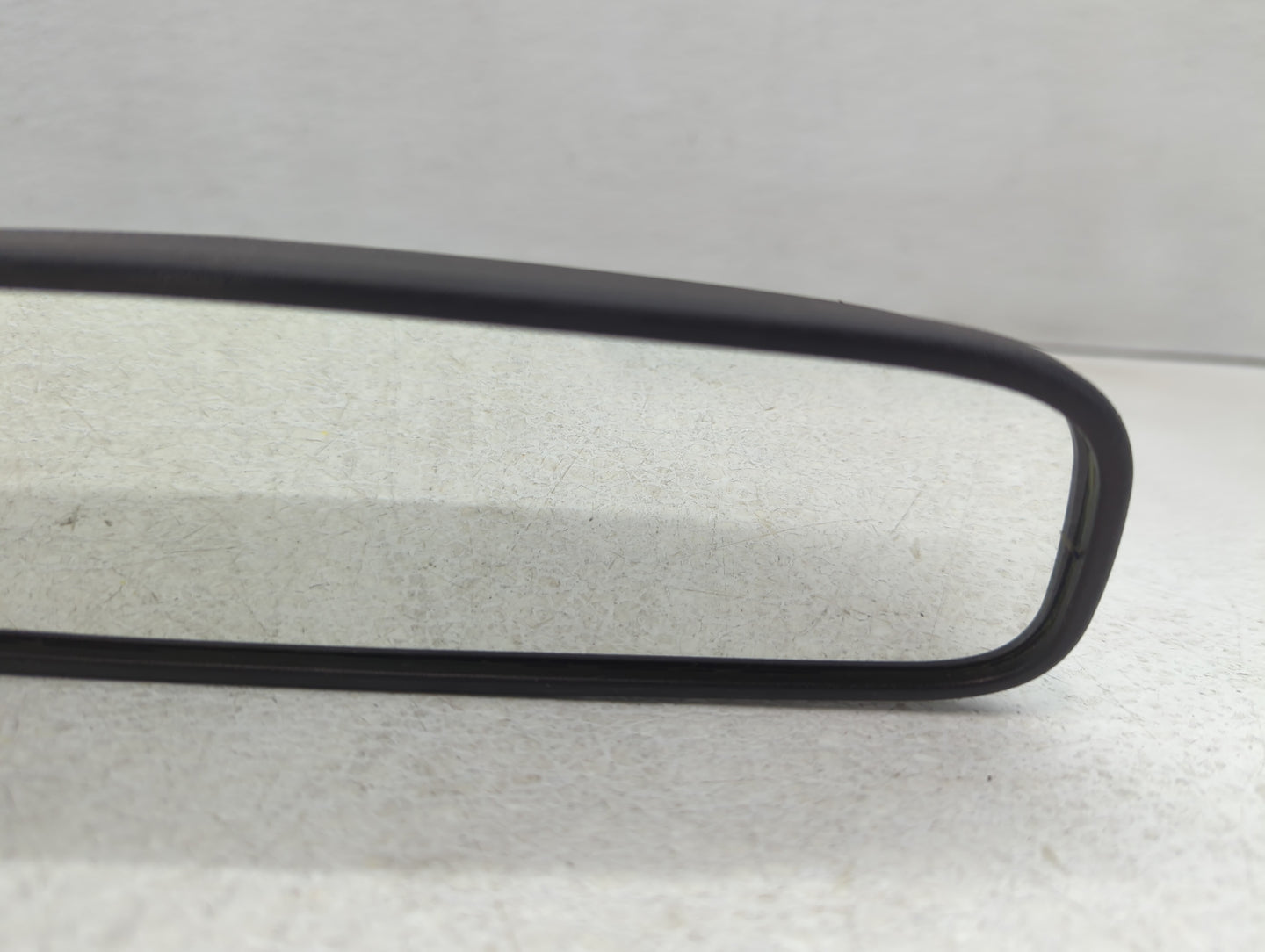 2013-2020 Hyundai Elantra Interior Rear View Mirror Replacement OEM P/N:E4012143 Fits OEM Used Auto Parts - Oemusedautoparts
