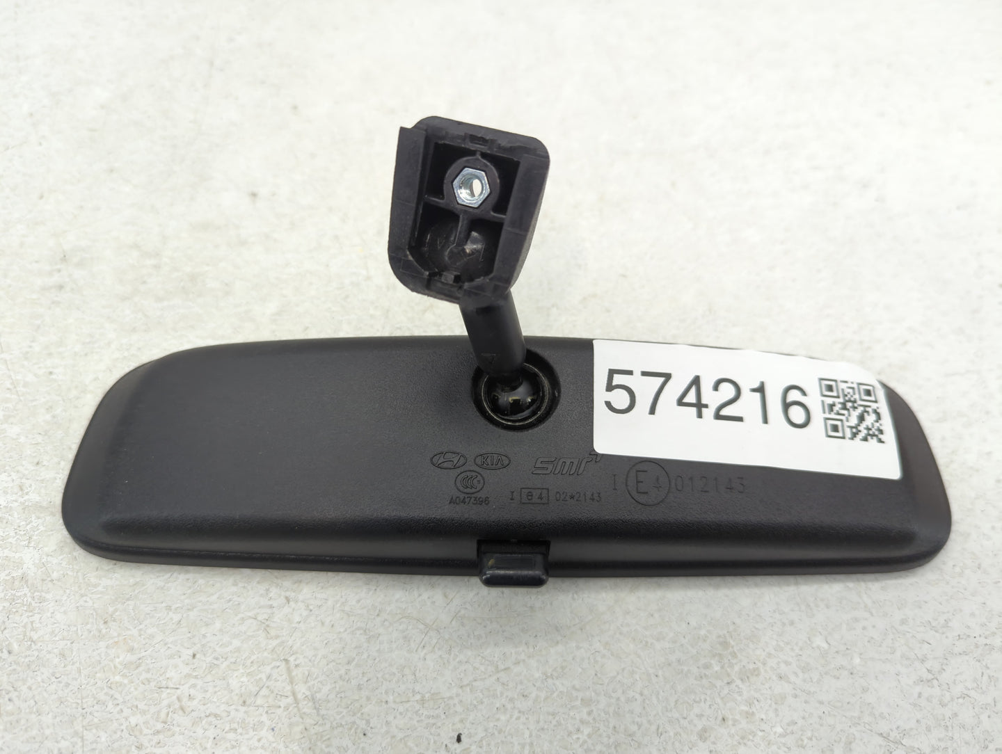 2013-2020 Hyundai Elantra Interior Rear View Mirror Replacement OEM P/N:E4012143 Fits OEM Used Auto Parts - Oemusedautoparts