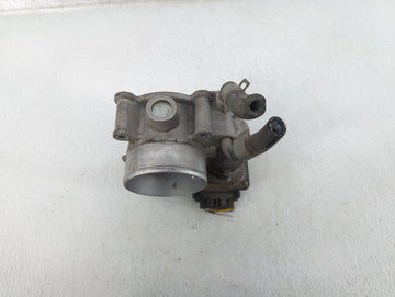 2011-2020 Hyundai Elantra Throttle Body P/N:35100-2E000 Fits Fits 2011 2012 2013 2014 2015 2016 2017 2018 2019 2020 2021 OEM Used Auto Parts