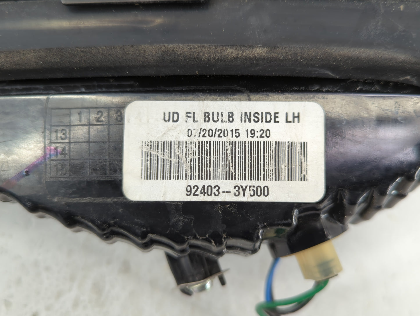 2016 Hyundai Elantra Tail Light Assembly Driver Left OEM P/N:92403-3Y500 Fits OEM Used Auto Parts - Oemusedautoparts1.com