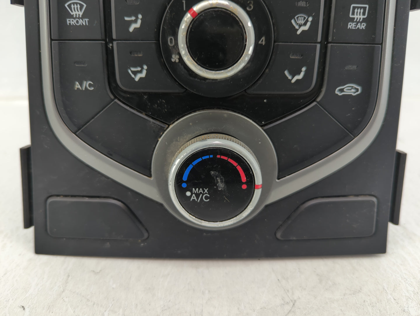 2014-2016 Hyundai Elantra Climate Control Module Temperature AC/Heater Replacement P/N:97250-3XCC1 C500-ATDCF Fits OEM Used 