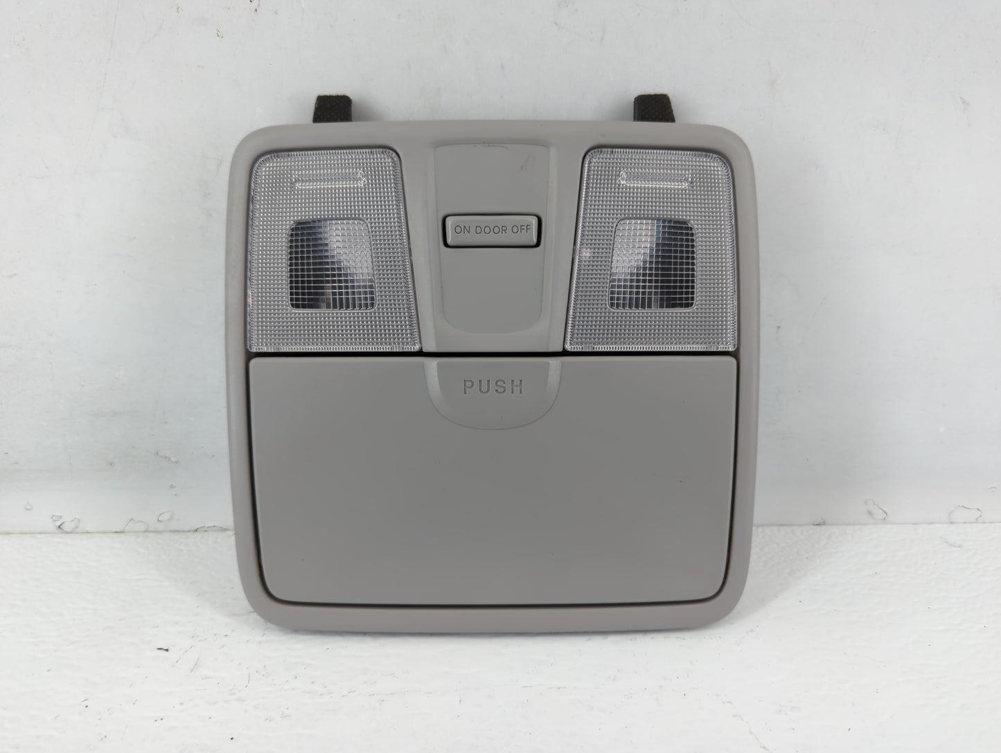 2016 Hyundai Elantra Overhead Roof Console - Oemusedautoparts1.com