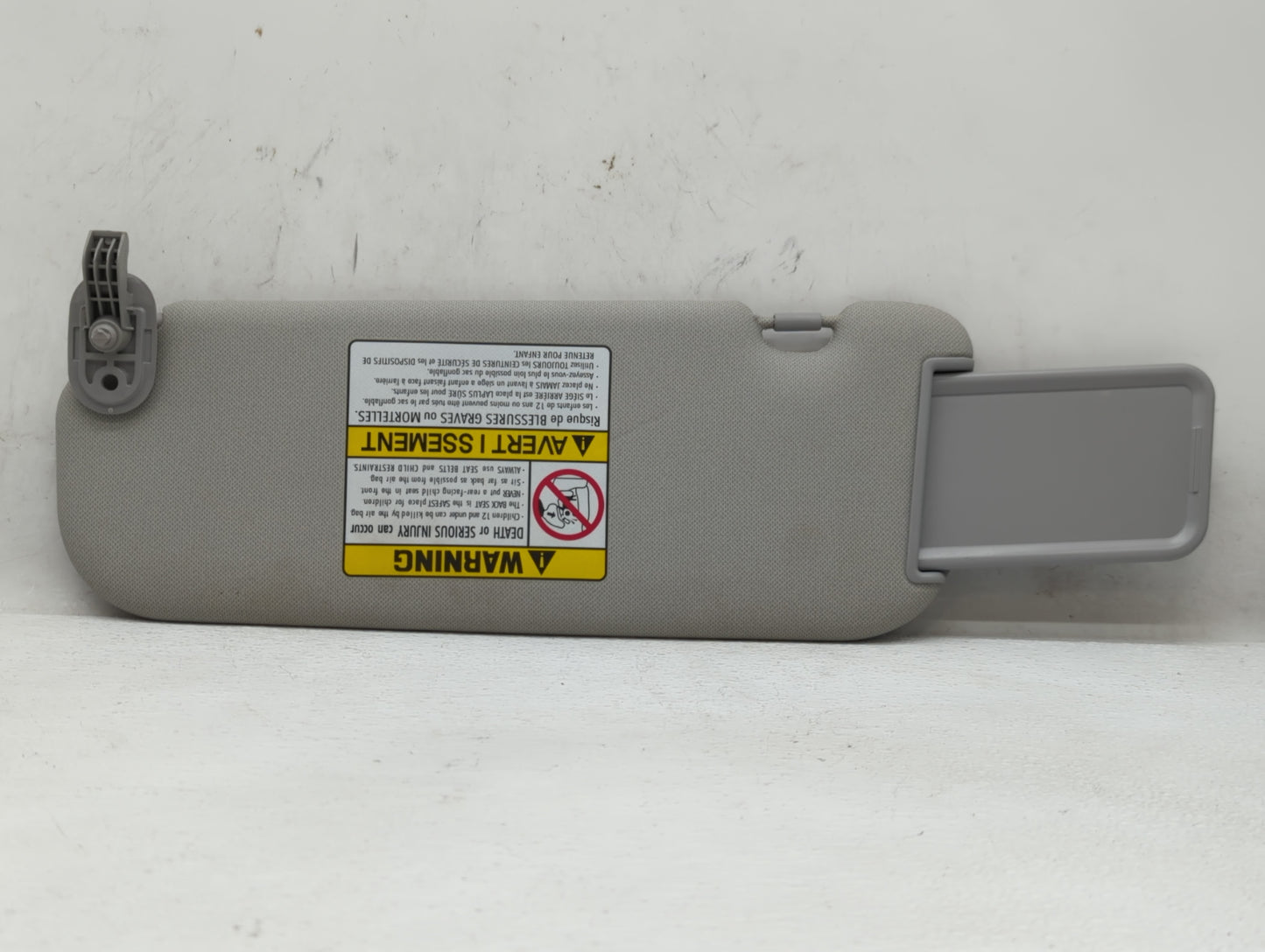 2014-2016 Hyundai Elantra Sun Visor Shade Replacement Passenger Right Mirror Fits Fits 2014 2015 2016 OEM Used Auto Parts - 