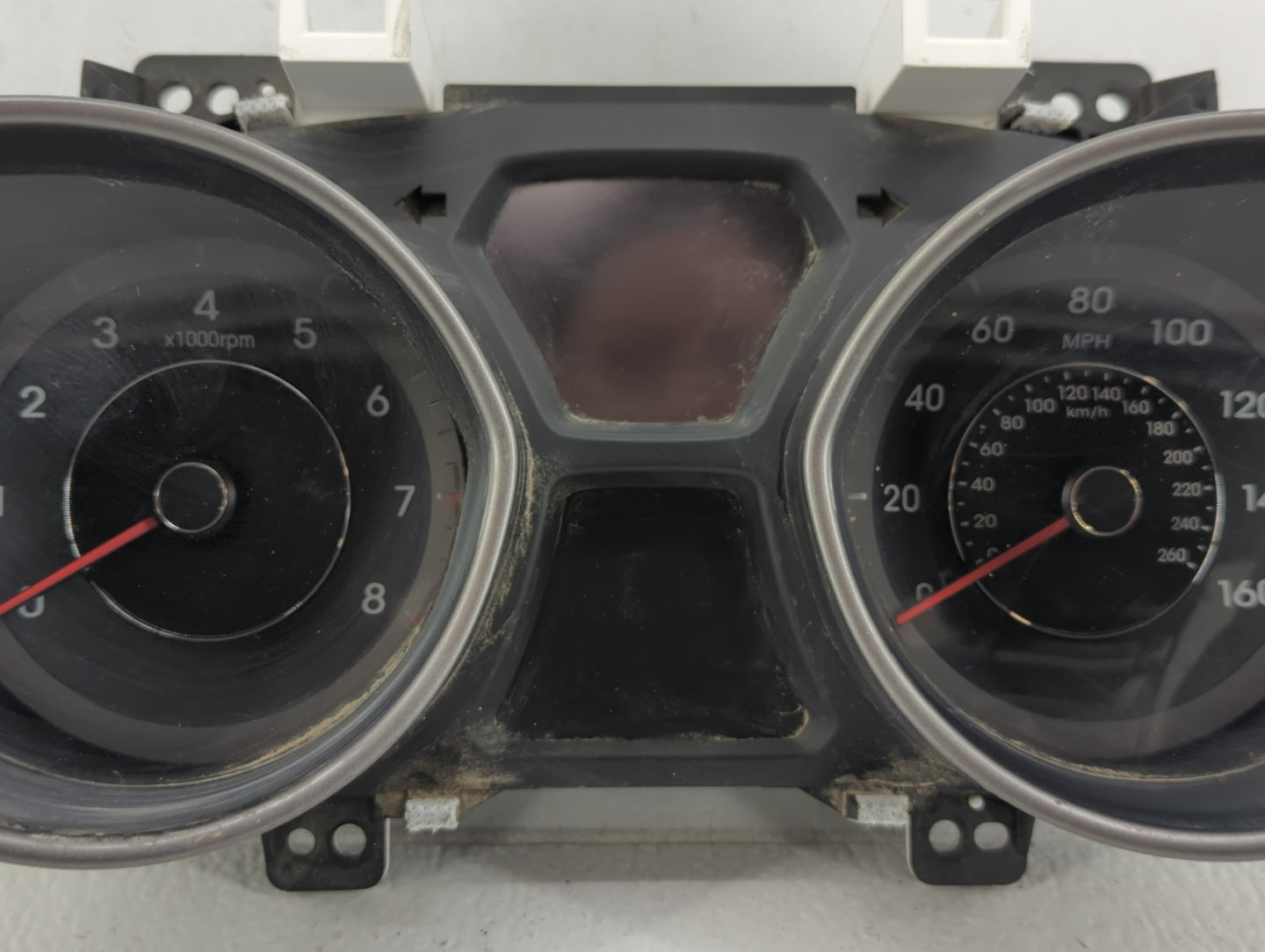 2014-2016 Hyundai Elantra Instrument Cluster Speedometer Gauges P/N:94004-3Y010 Fits Fits 2014 2015 2016 OEM Used Auto Parts