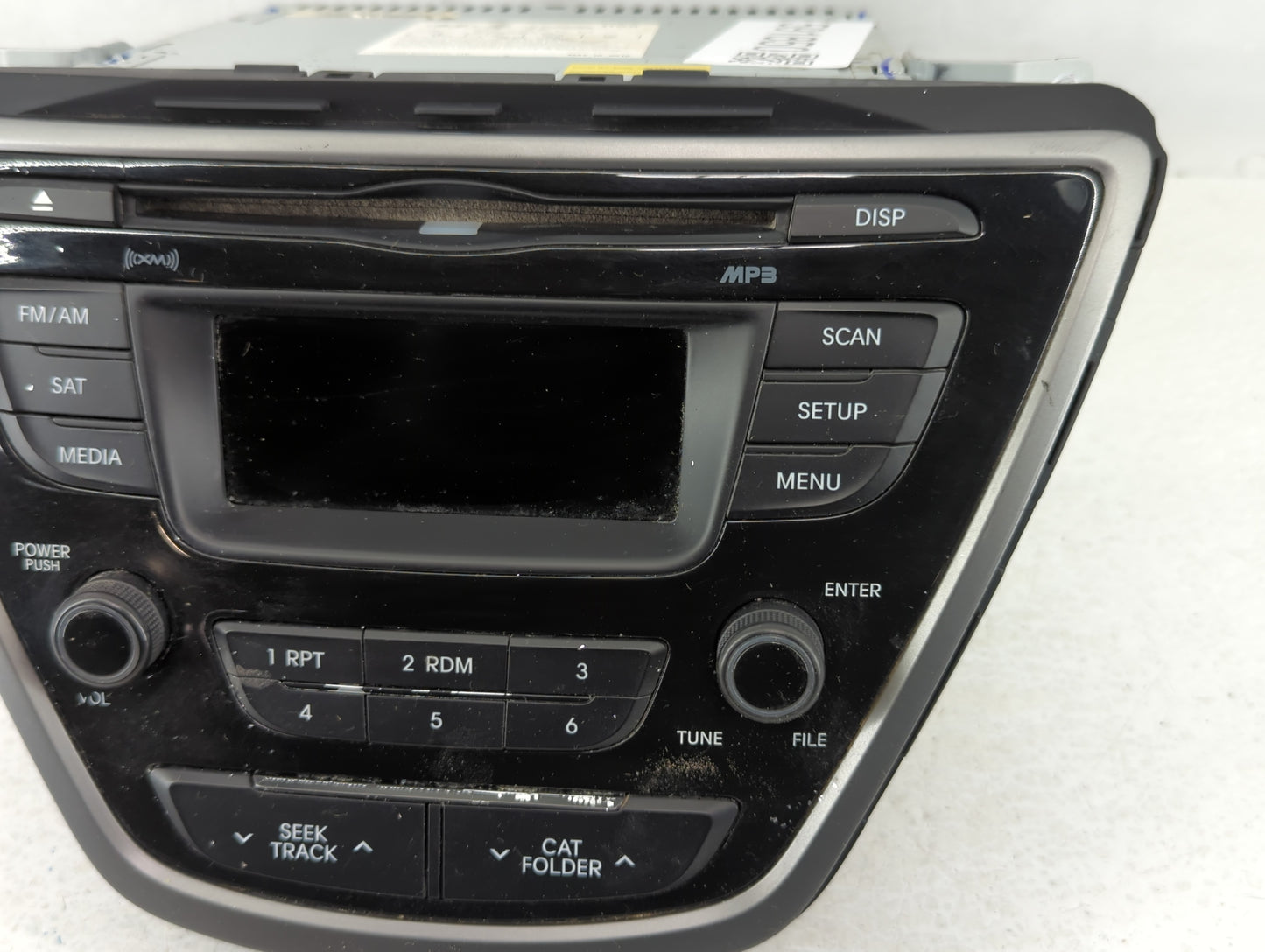 2014-2016 Hyundai Elantra Am Fm Cd Player Radio Receiver - Oemusedautoparts1.com