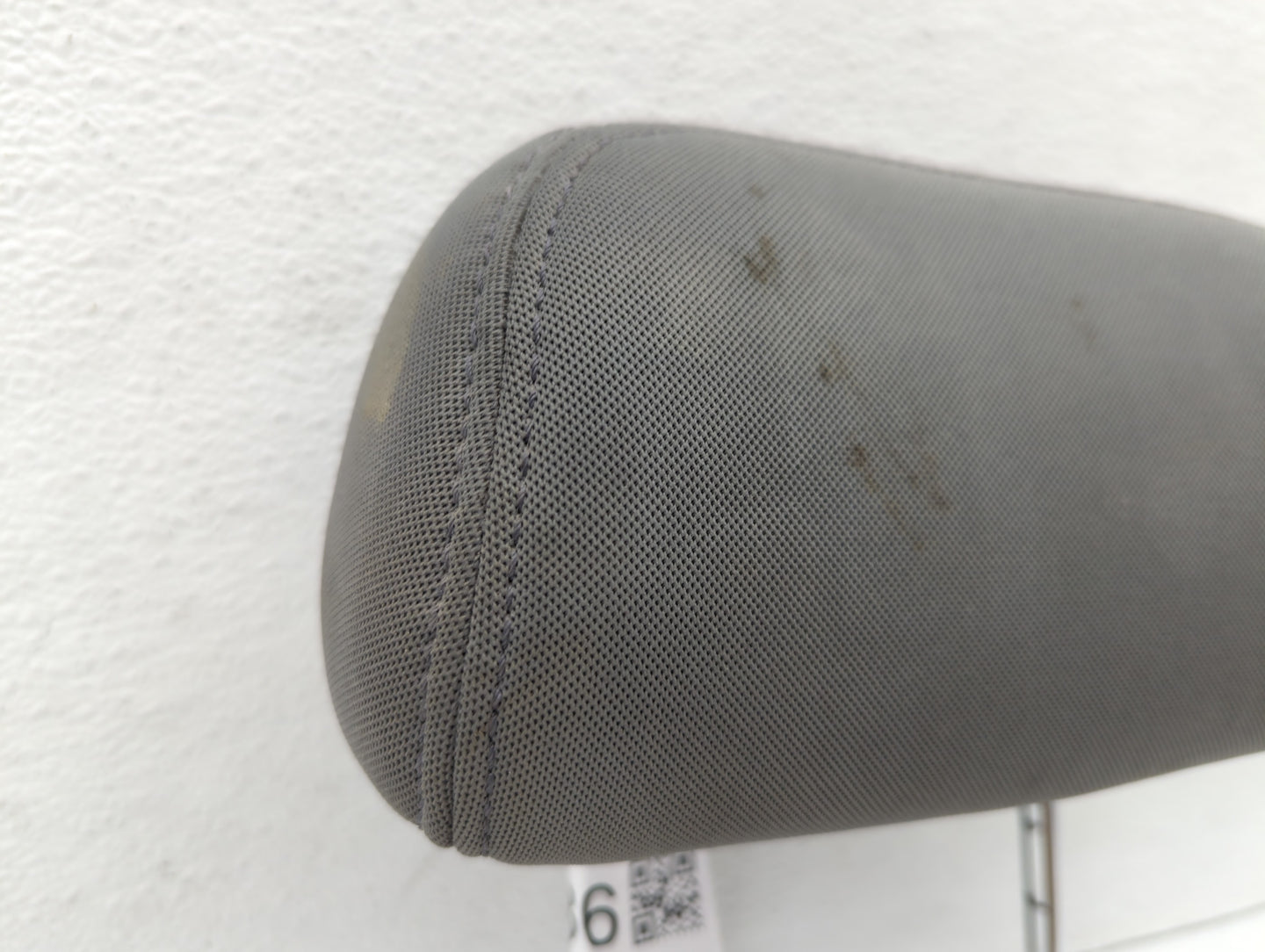 2011-2016 Hyundai Elantra Headrest Head Rest Front Driver Passenger Seat Fits Fits 2011 2012 2013 2014 2015 2016 OEM Used Au
