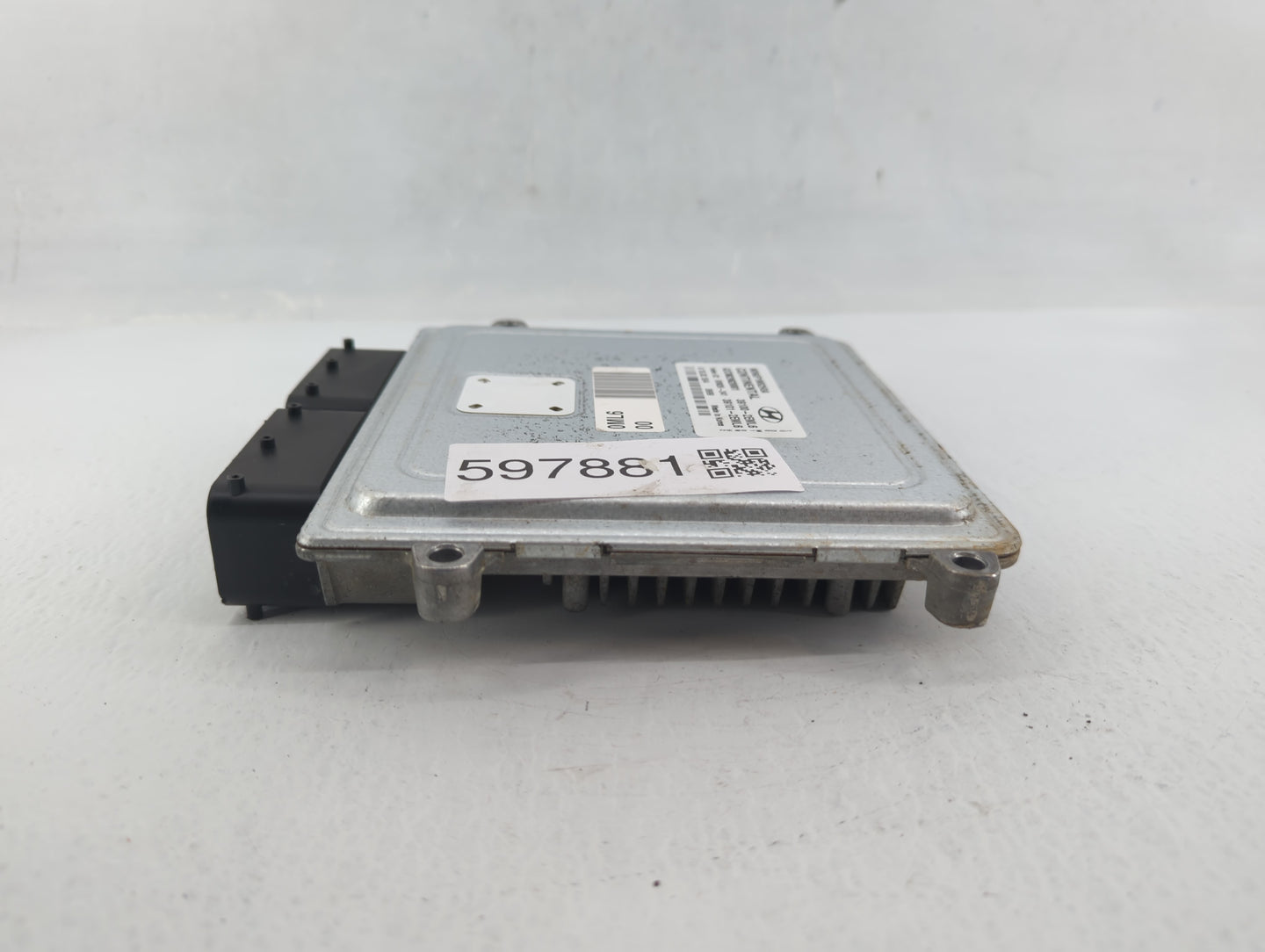 2014-2016 Hyundai Elantra PCM Engine Control Computer ECU ECM PCU OEM P/N:39101-2EML6 39100-2EML6 Fits Fits 2014 2015 2016 O