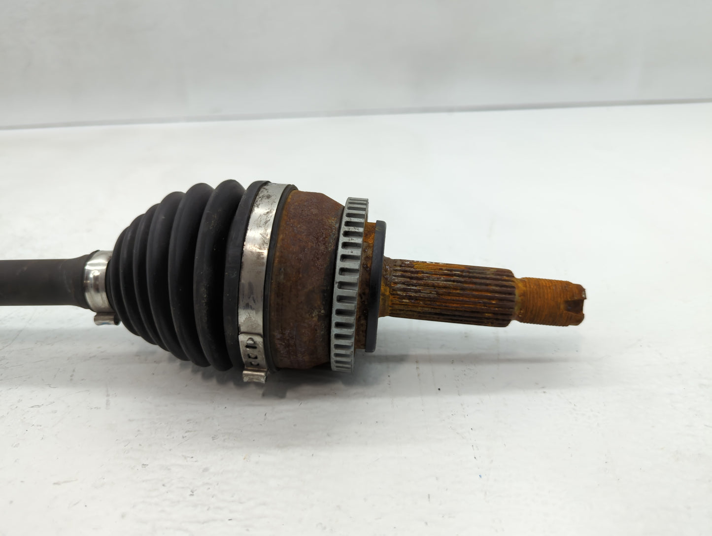 2011-2016 Hyundai Elantra Axle Shaft Front Driver Cv C/v - Oemusedautoparts1.com