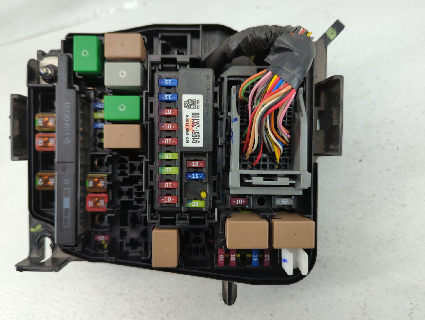 2014-2016 Hyundai Elantra Fusebox Fuse Box Panel Relay Module P/N:91951-3X710 Fits Fits 2014 2015 2016 OEM Used Auto Parts -