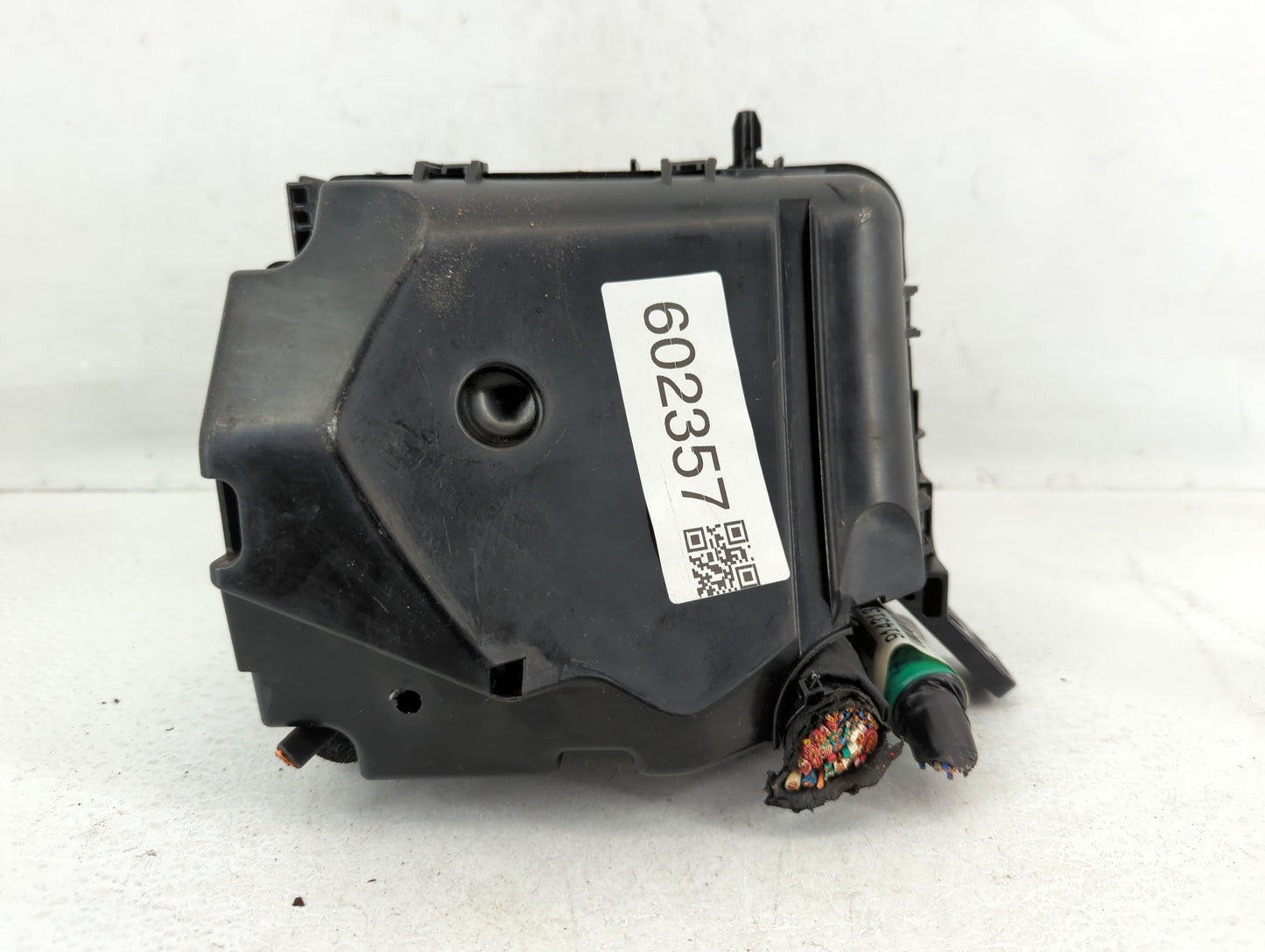 2014-2016 Hyundai Elantra Fusebox Fuse Box Panel Relay Module P/N:91951-3X710 Fits Fits 2014 2015 2016 OEM Used Auto Parts -