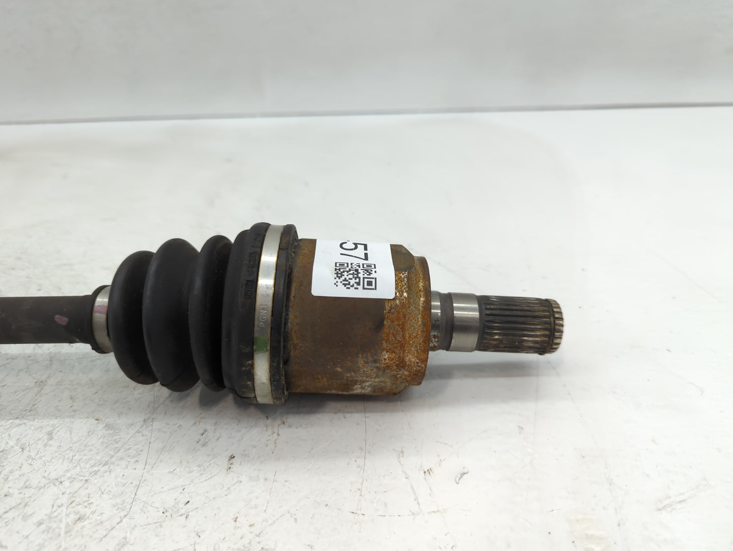 2011-2016 Hyundai Elantra Axle Shaft Front Driver Cv C/v - Oemusedautoparts1.com