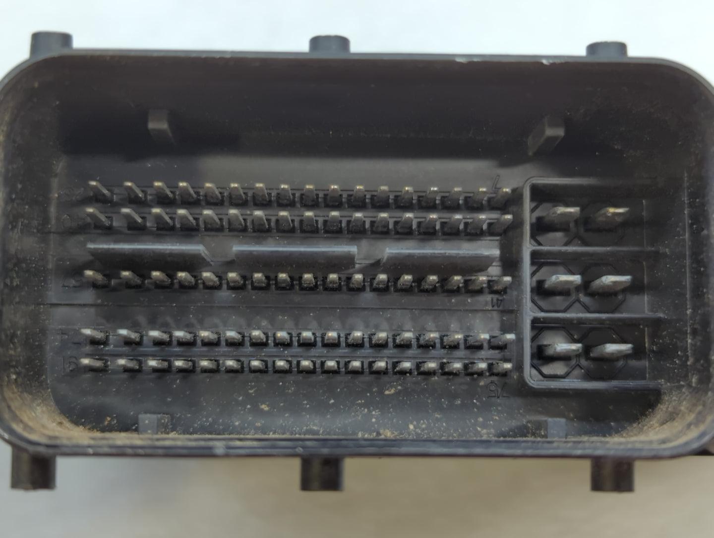 2014-2016 Hyundai Elantra PCM Engine Control Computer ECU ECM PCU OEM P/N:39103-2EML6 39102-2EML6 Fits Fits 2014 2015 2016 O