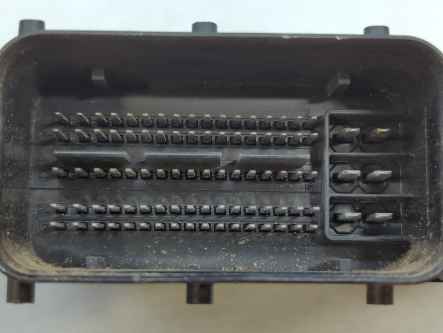 2014-2016 Hyundai Elantra PCM Engine Control Computer ECU ECM PCU OEM P/N:39103-2EML6 39102-2EML6 Fits Fits 2014 2015 2016 O