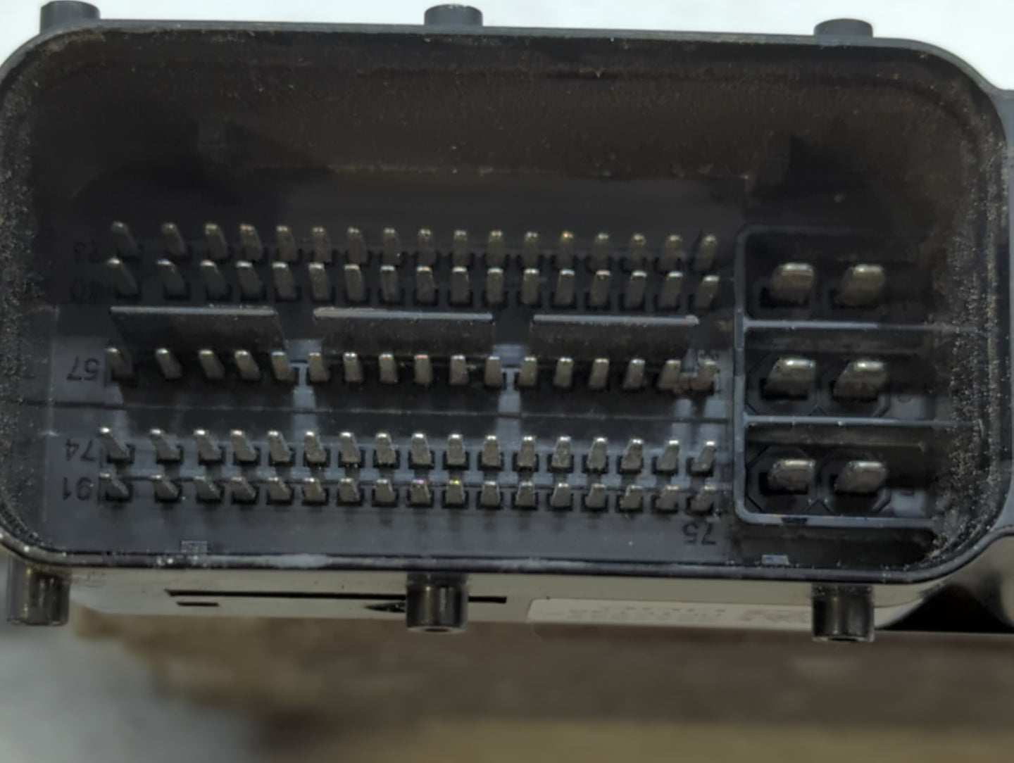 2014-2016 Hyundai Elantra PCM Engine Control Computer ECU ECM PCU OEM P/N:39102-2EML6 Fits Fits 2014 2015 2016 OEM Used Auto